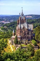 Vizitare în Germania - castelul regal din Drachenburg - recreere și turism