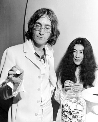 John Lennon și yoko it (poveste de dragoste, 26 poze)