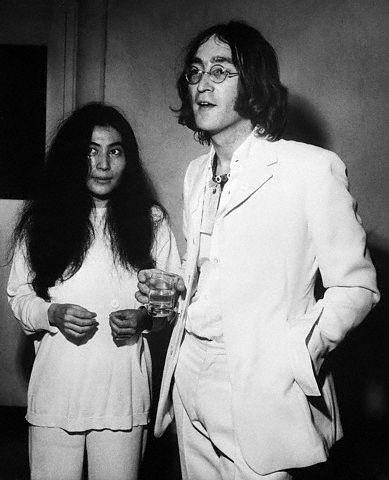 John Lennon și yoko it (poveste de dragoste, 26 poze)