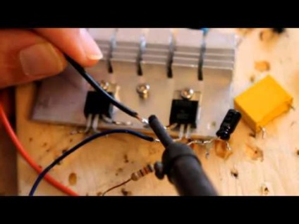Elektrolit kondenzátorok audio erősítővel