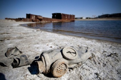 Ez az egyik legnagyobb ökológiai katasztrófa! Mivel a száraz Aral