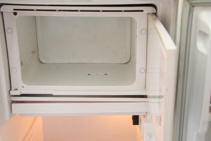 Cât de repede dezghețați frigiderul cum să dezghetați în mod corespunzător atlasul, cât de mult și cât de repede