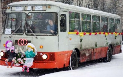 Cum se aplică pentru un autobuz de nuntă