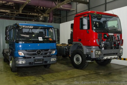 Як виробляють вантажівки mercedes-benz в набережних човнах, як це зроблено