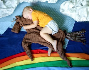 Hogyan tegye a baba aludni - 2 csodálatos módon