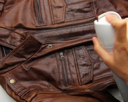 Cum să ai grijă de o jachetă de piele