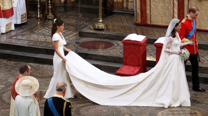 Kate Middleton a abandonat rolul domnișoarelor de onoare la nunta sorei ei