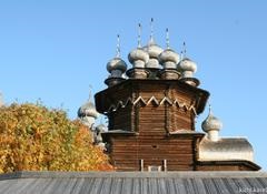 Turnul cu clopot din cimitirul Kizhi - kizhi, Karelia