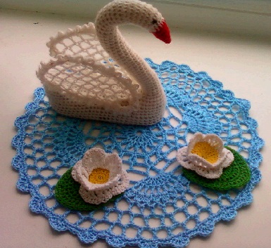 Swan »o clasă de master pe crocheting