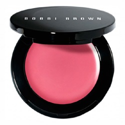 Cel mai bun blush, similar cu blushul natural