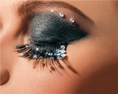 Fard de ochi cu pietre foto, make-up pentru ochi