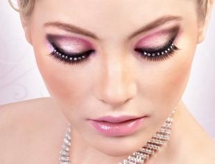 Make-up cu cristale - 24 de fotografii de idei frumoase de machiaj