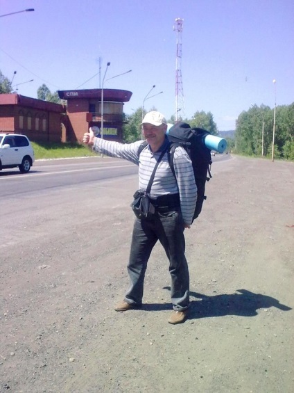 Maxim Benedek „mi húz körül egy hátizsákban élmény az egész világ” · személy · város hírek Krasznojarszk