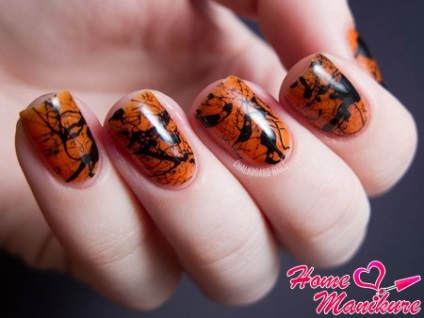 Manichiura de Halloween Nail Art în ajunul Zilei tuturor Sfinților