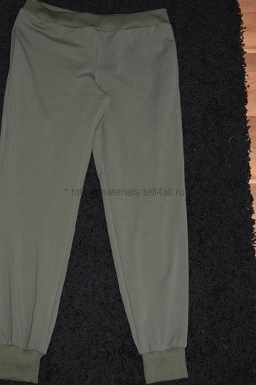 Pantaloni sport de clasa principala cu buzunare, casca