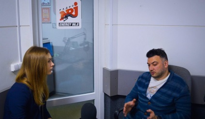 Revista tineretului sau cum să ajungeți la postul de radio și să deveniți gazda emisiunii