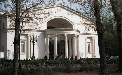 Teatrul din Moscova este contemporan