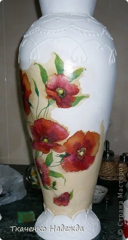 Vase de exterior din carton