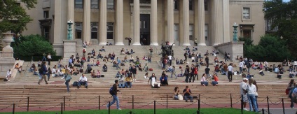 Un pachet de documente pentru universitățile americane, procedurile pentru universitățile din America, se rătăcesc