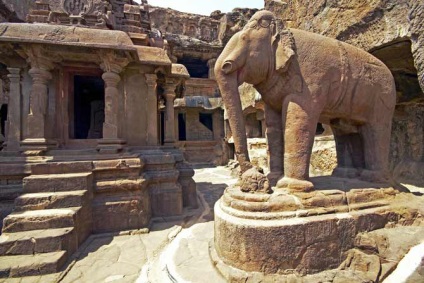 Peșterile lui Ellora din India - descriere, construcție, temple budiste, fotografie