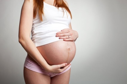 Stripe на корема по време на бременност - защо се появява, LS
