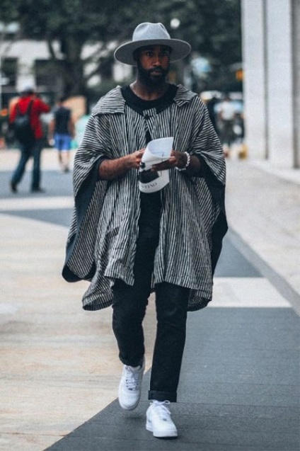 Poncho pentru bărbați (44 de fotografii) mexicană, cu glugă