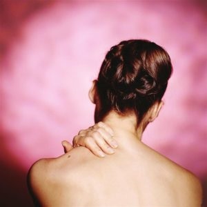 A következmények degeneratív betegség lemez a nyaki gerinc