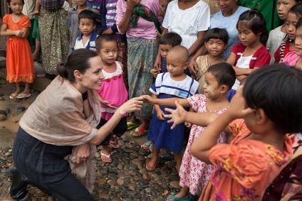 Cele cinci realizări principale ale lui Angelina Jolie