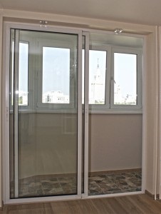 Ușile glisante pentru opțiunile de balcon și avantajele acestora