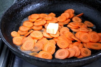 Rețetă pentru cartofi piure cu morcovi ca la grădiniță