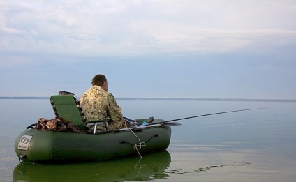 Pescuit pe Lacul Tishki