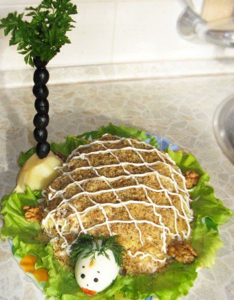 Salata de broască țestoasă cu pui și nuanțe de mere de gătit