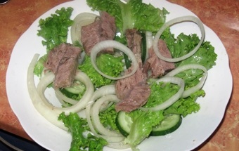 Marha saláta uborka, receptek ízletes ételek