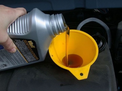 Cât de mult ulei este în motorul mașinii