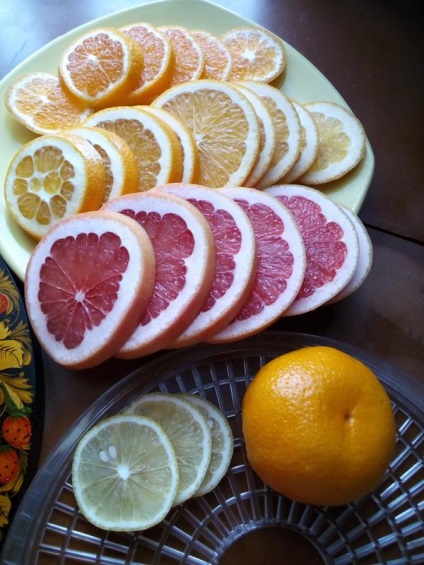 Szárítsuk meg a citrus - készítünk egy ünnepi dekoráció