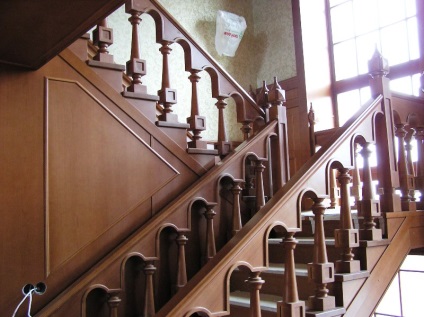 Instalam balustrade pentru scari cu mainile proprii