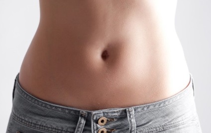 Care este diferența dintre abdominoplastie și liposucție 300