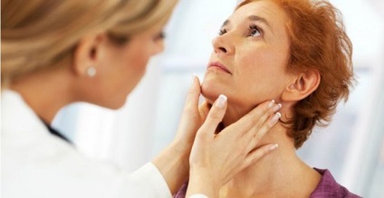 Inflamația ganglionilor limfatici în zona gâtului, pe gât, în spatele urechii, cauzează tratament