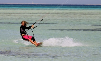 Totul despre kite safari, kiteshkola, training kitesurfing, inchiriere kite, organizare kite safari