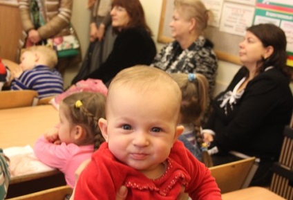 Találkozó a mesélő - ösvény - Vasárnapi Iskola - cikkek - School öröm