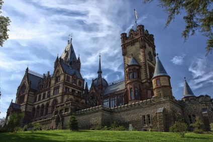 Schloss Drachenburg în Germania