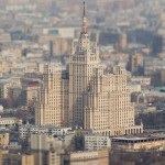 Clădirea din Moscova, o clădire fotografică a unei pajiști din Piața Smolensk