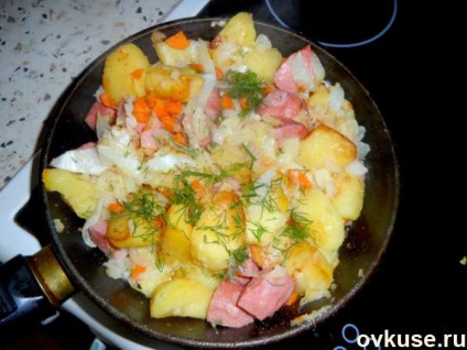 Prăjită din cartofi, ceapă și morcovi - rețete simple