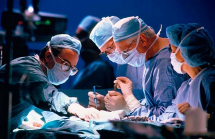 10 Cele mai incredibile operații chirurgicale din istorie, medicina populară