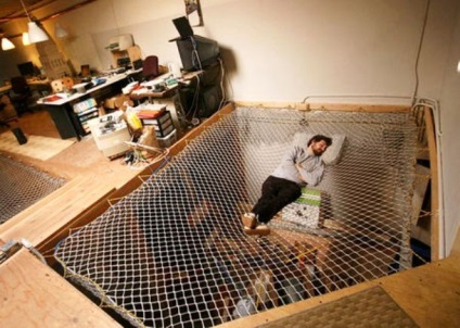 20 Cele mai neobișnuite paturi pe care le puteți imagina cu greu!