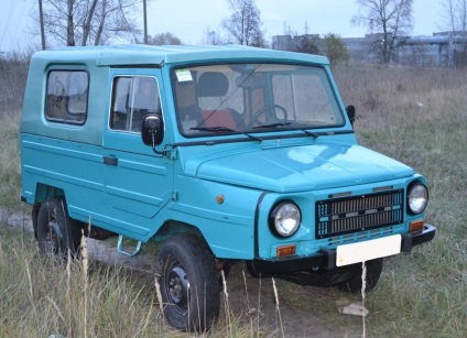 Auto louise 1032 - mini jeep pentru drumurile rurale