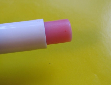 Lip Balm - trandafir de catifea - din isana - recenzii, poze si pret