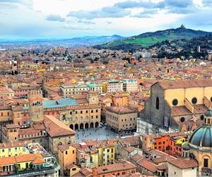 Bologna este centrul educației și culturii