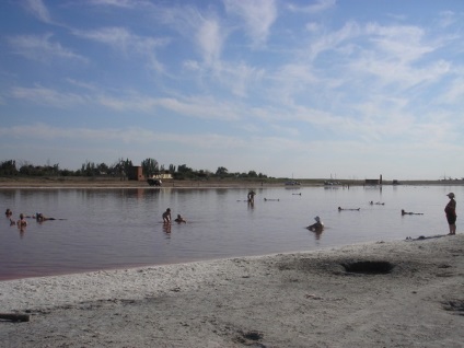 Lacul de vindecare din tinaki