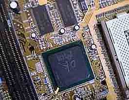 Chipset i810